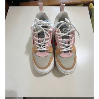 LACOSTEスニーカー美品(スニーカー)