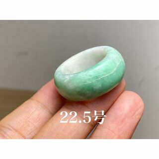 L6-127一点物白底花緑22.5号ミャンマー産本翡翠くりぬきリングペンダント(リング(指輪))