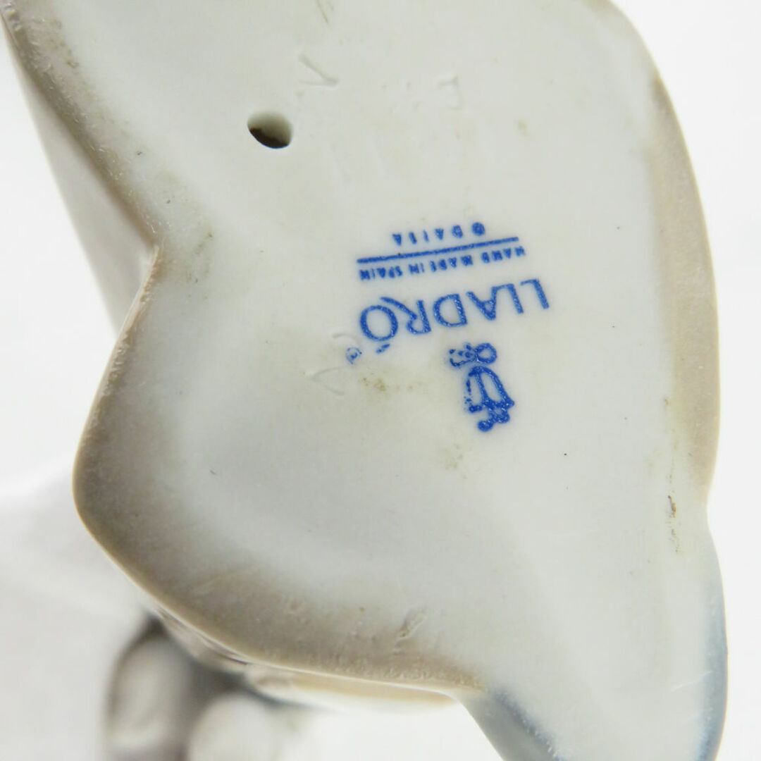 美品 LLADRO リヤドロ 1011 子豚を抱く少女 フィギュリン 置物 美品 LLADRO リヤドロ 1011 子豚を抱く少女 フィギュリン 置物