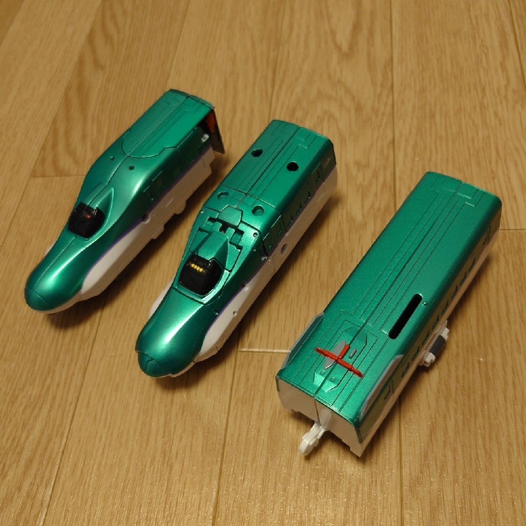 Takara Tomy(タカラトミー)のＤＸＳ０６ シンカリオン H５はやぶさ エンタメ/ホビーのおもちゃ/ぬいぐるみ(鉄道模型)の商品写真