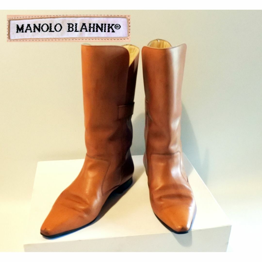 MANOLO BLAHNIK(マノロブラニク)のManolo Blahnikマノロ・ブラニクライトブーツ37・23.5cm  レディースの靴/シューズ(ブーツ)の商品写真