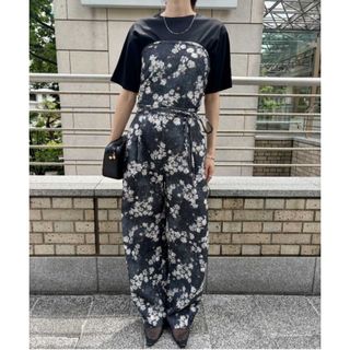 アメリヴィンテージ(Ameri VINTAGE)のアメリ BLUR FLOWER PANTS(カジュアルパンツ)