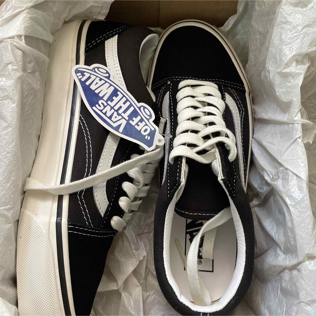 VANS(ヴァンズ)の新品VANSヴァンズ OLD SKOOL36 DX オールドスクール10450円 レディースの靴/シューズ(スニーカー)の商品写真