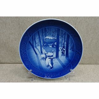 ROYAL COPENHAGEN - ２０２３年 ロイヤルコペンハーゲン イヤープレート新品・箱・皿たて付き