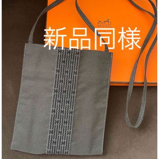 エルメス(Hermes)の未使用レベル!HERMES エルメス　エールライン　グレー　スマホショルダー(ショルダーバッグ)