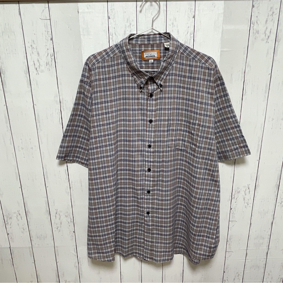 shirts(シャツ)のUSA古着　半袖シャツ　ドレスシャツ　XXL　チェック柄　グレー　ボタンダウン メンズのトップス(シャツ)の商品写真