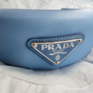 PRADA　カチューシャ　スカイブルー