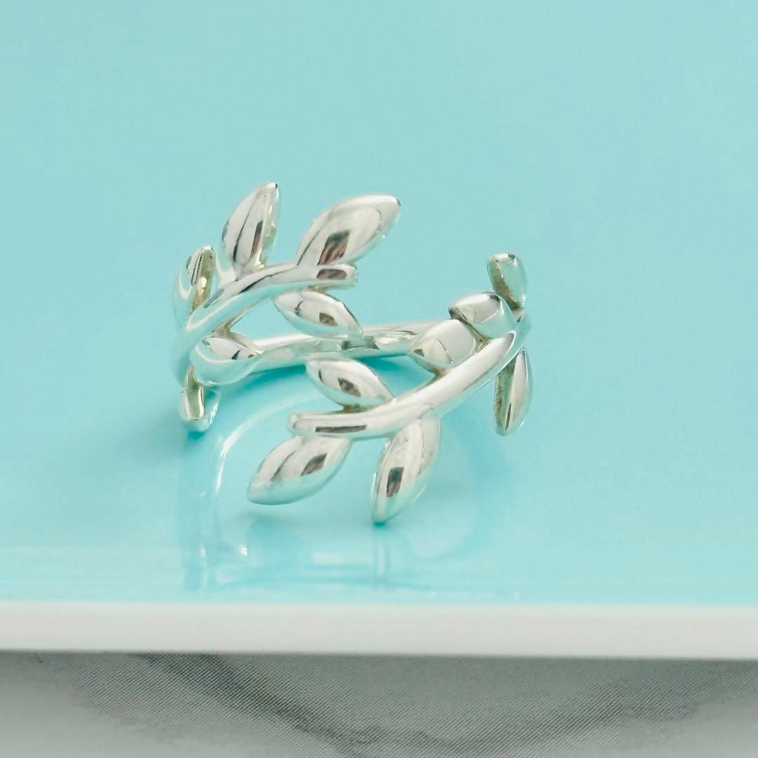 Tiffany & Co.(ティファニー)の美品　ティファニー　オリーブリーフ　バイパスリング　7号　シルバー　パロマピカソ レディースのアクセサリー(リング(指輪))の商品写真
