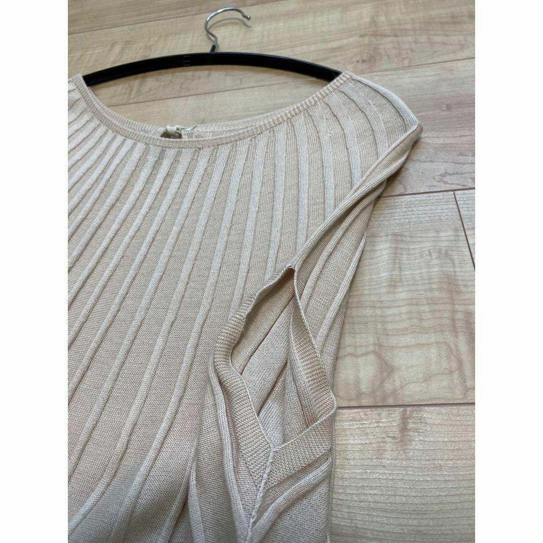 anySiS(エニィスィス)のAnysis エニシス　バックリボンドルマン　体型カバー縦スト　大人サマーニット レディースのトップス(シャツ/ブラウス(半袖/袖なし))の商品写真