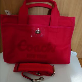 COACH - COACH　カーゴトート　新品　未使用　レディース　赤