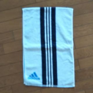 アディダス(adidas)のスポーツタオル(タオル/バス用品)