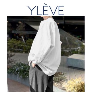 コモリ(COMOLI)のYLEVE  ピグメントダイコットンジャージーフットボールT 上代1.9万(Tシャツ/カットソー(七分/長袖))