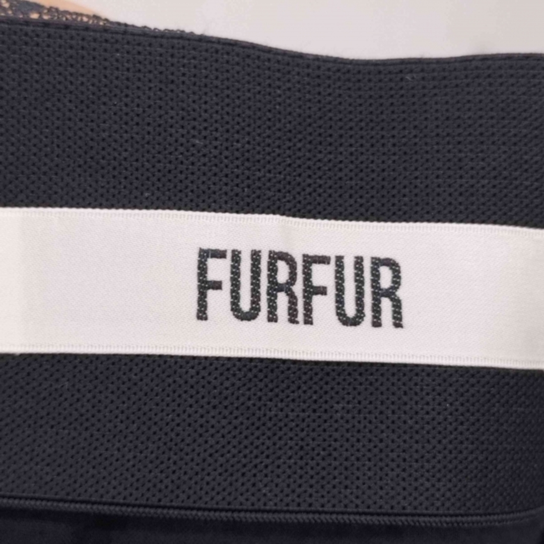 fur fur(ファーファー)のfurfur(ファーファー) フラワーパンチングレザーライクスカート レディース レディースのスカート(その他)の商品写真