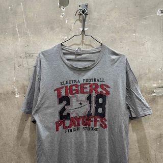 USA古着 フットボール アメフト タイガース TIGERS Tシャツ(Tシャツ/カットソー(半袖/袖なし))