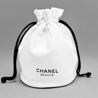 シャネル(CHANEL)のwhny 新品未使用本物　CHANEL シャネル　非売品巾着ポーチ(ポーチ)