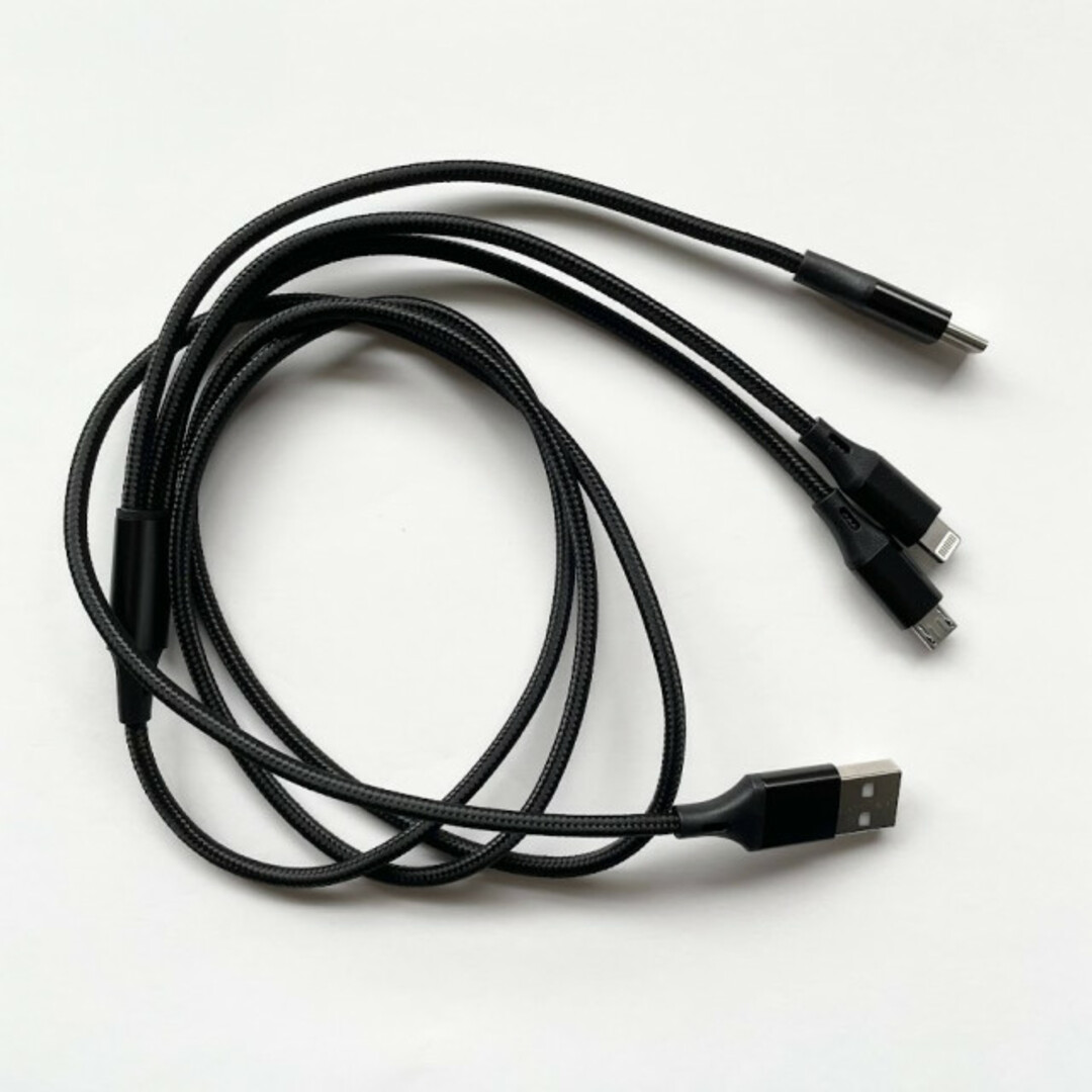 3in1 充電ケーブル 　ブラック　iPhone  Type-C Micro-B スマホ/家電/カメラのスマートフォン/携帯電話(バッテリー/充電器)の商品写真