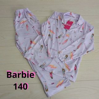 バービー(Barbie)のBarbie　パジャマ　140(パジャマ)