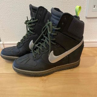 ナイキ(NIKE)のNIKE インヒールスニーカー(スニーカー)