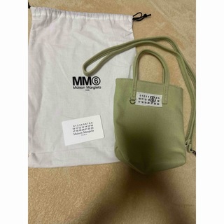 エムエムシックス(MM6)のMM6メゾンマルジェラ　新品未使用バッグ　新作(ショルダーバッグ)