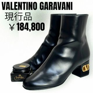 ヴァレンティノガラヴァーニ(valentino garavani)の美品18万☆現行品☆ヴァレンティノガラヴァーニ Vロゴ ショートブーツ ブラック(ブーツ)