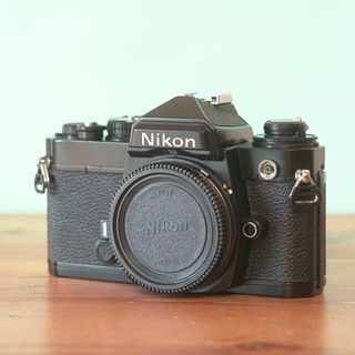 ニコン(Nikon)の[美品] 完動品◎ニコン FE ブラック ボディ フィルムカメラ 防湿庫管理60(フィルムカメラ)