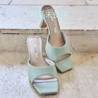 ハーリップトゥ(Her lip to)の【新品未使用Herlipto】 Square-Toe Mules mint/38(ミュール)