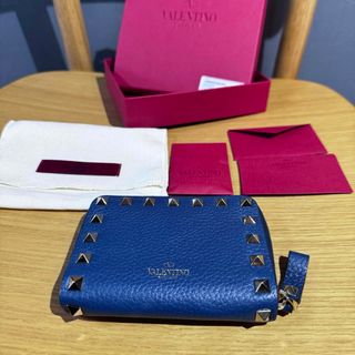 ヴァレンティノ(VALENTINO)のVALENTINO ヴァレンティノ ロックスタッズ コインケース ミニ財布 美品(財布)