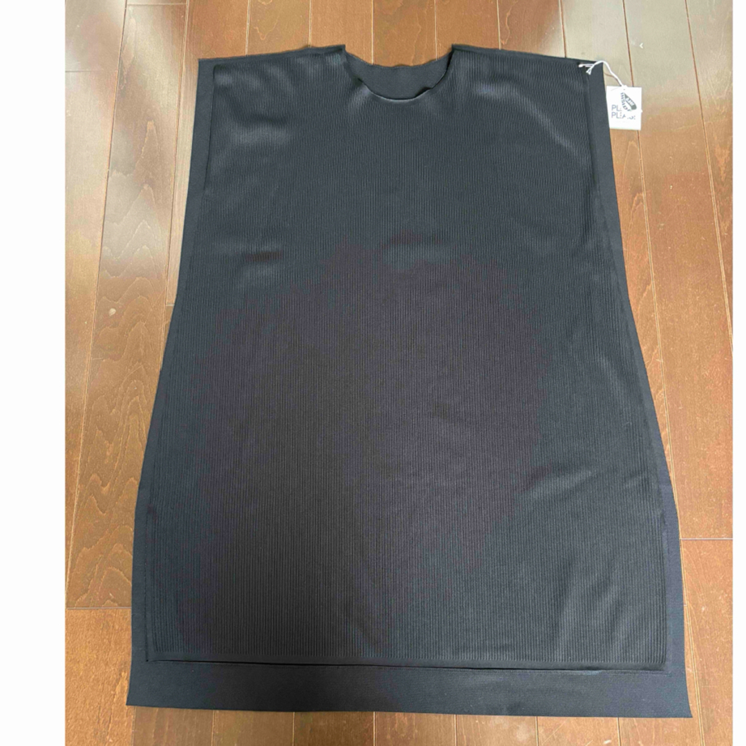 PLEATS PLEASE ISSEY MIYAKE - プリーツプリーズA-POC FORM PLEATS PLEASE ISSEY MIYAKE - プリーツプリーズA-POC FORM
