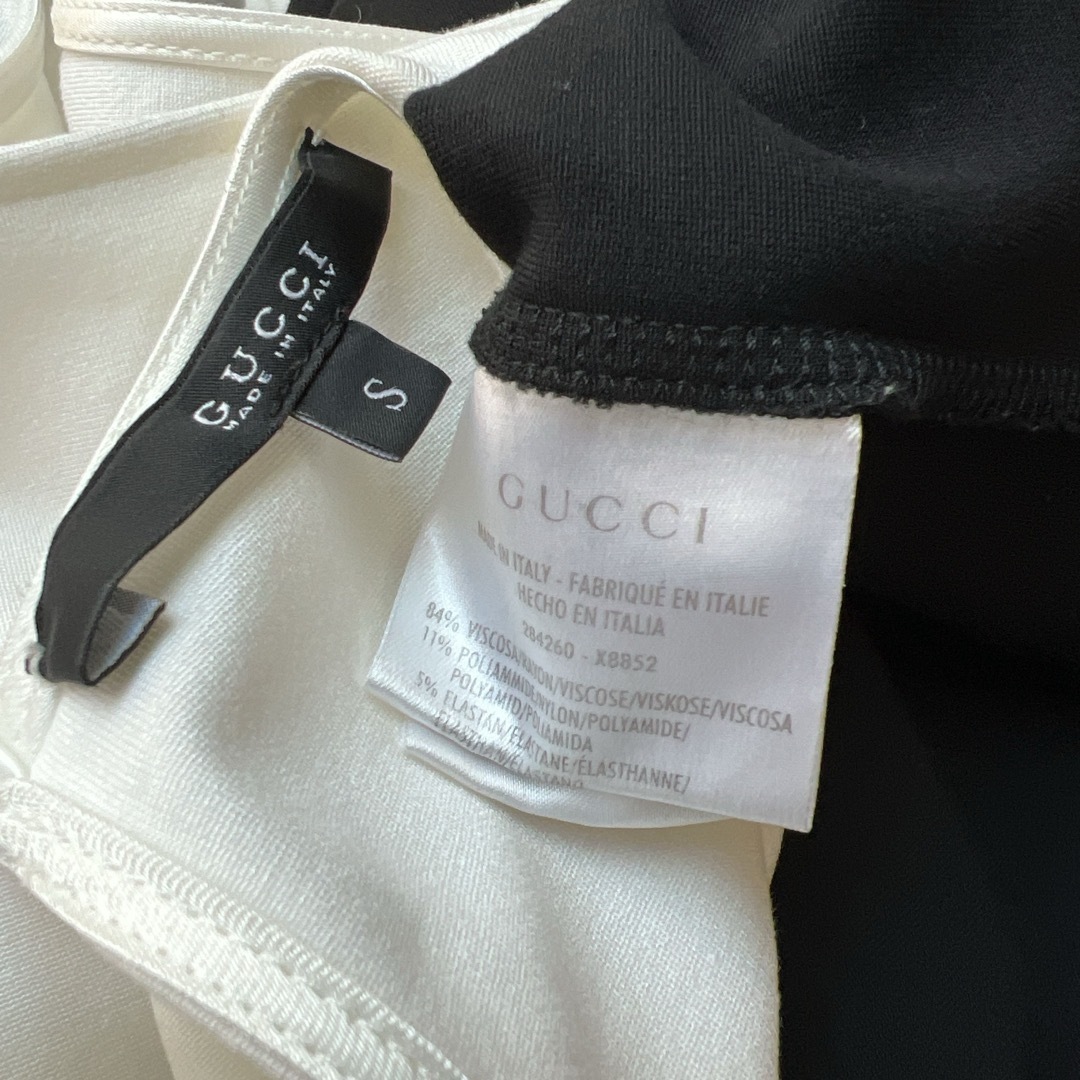Gucci(グッチ)の美品　GUCCI グッチ　バイカラー　Gプレート　ワンピース　ベスト レディースのワンピース(ひざ丈ワンピース)の商品写真
