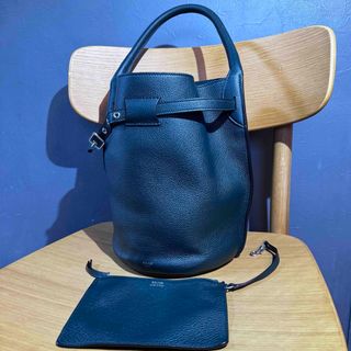 セリーヌ(celine)の【極美品】セリーヌ　CELINE  ビックバックバケット　バケツ(ショルダーバッグ)