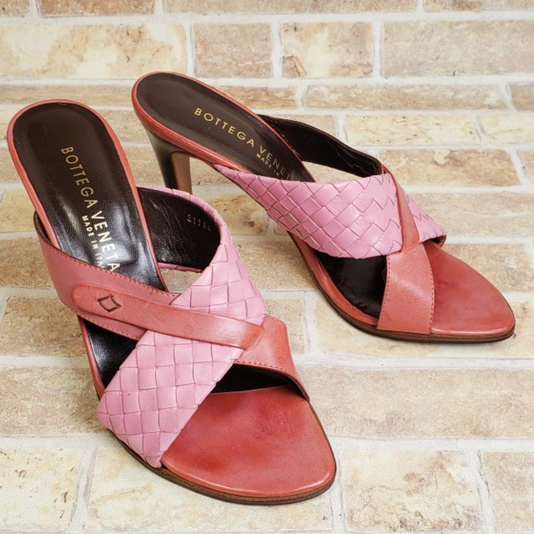 BOTTEGA VENETA - ボッテガヴェネタ ☆ レザー イントレチャート BOTTEGA VENETA - ボッテガヴェネタ ☆ レザー イントレチャート
