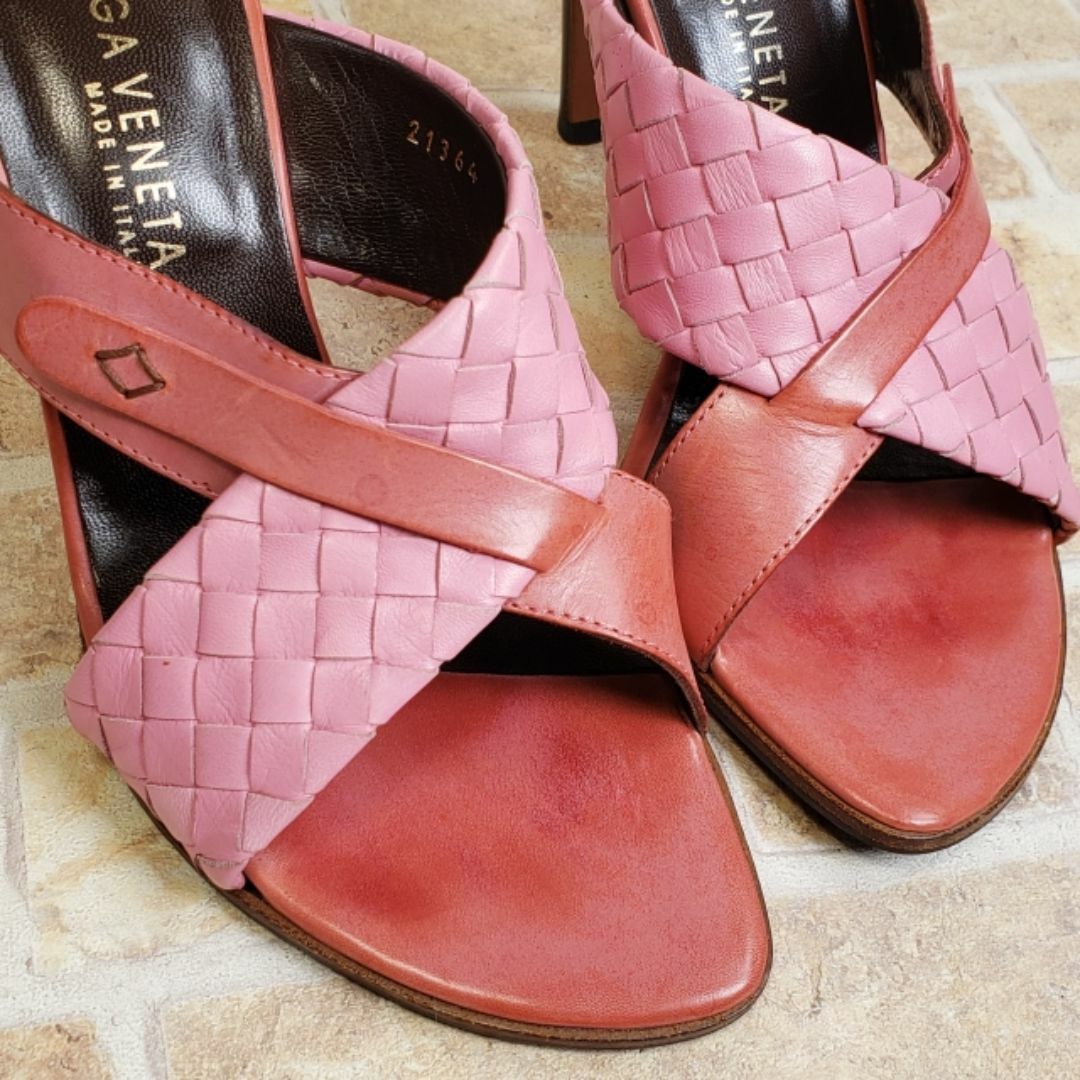 BOTTEGA VENETA - ボッテガヴェネタ ☆ レザー イントレチャート BOTTEGA VENETA - ボッテガヴェネタ ☆ レザー イントレチャート