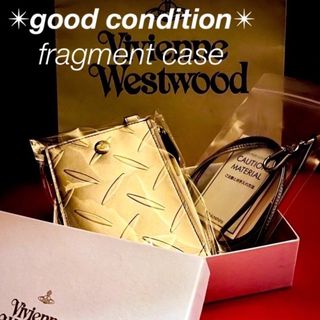 ヴィヴィアンウエストウッド(Vivienne Westwood)の【美品】ヴィヴィアンウエストウッド／フラグメントケース／ストラップ(財布)