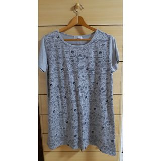 新品　未使用　Tシャツ　少し長め　グレー　M～L(Tシャツ(半袖/袖なし))