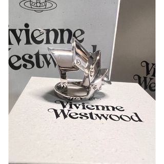 ヴィヴィアンウエストウッド(Vivienne Westwood)のヴィヴィアンウエストウッド　アーマーリング(リング(指輪))