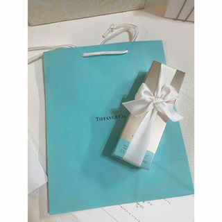 ティファニー(Tiffany & Co.)の新品未開封　ティファニー ローズゴールド ハンドクリーム 75ml　ショッパー(ハンドクリーム)