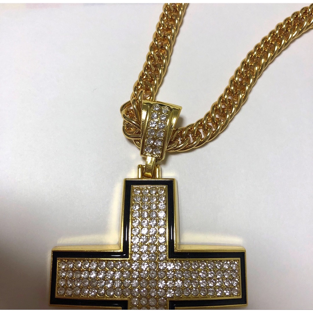 十字架 クロス ゴールド ネックレス HIPHOP ブリンブリン ビッグサイズ レディースのアクセサリー(ピアス)の商品写真