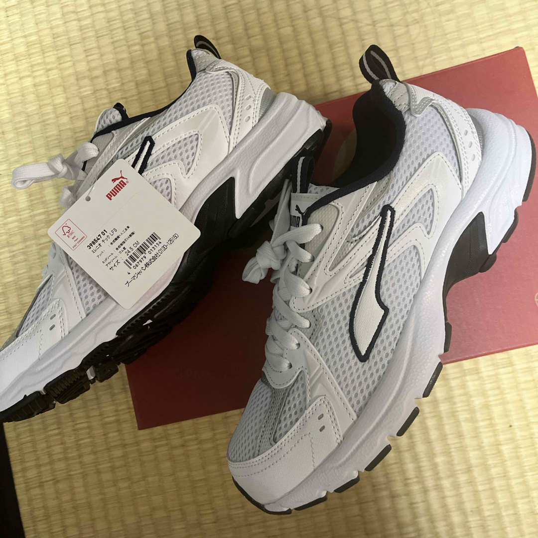 PUMA - PUMA✖️snowmanのコラボのスニーカーの通販 by yk2629's PUMA - PUMA✖️snowmanのコラボのスニーカーの通販 by yk2629's