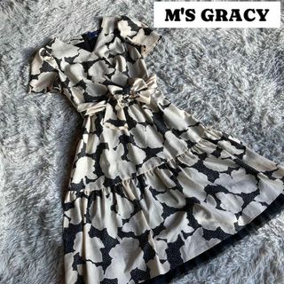 エムズグレイシー(M'S GRACY)のM'S GRACY エムズグレイシー ローズプリント カシュクールドレス(その他)