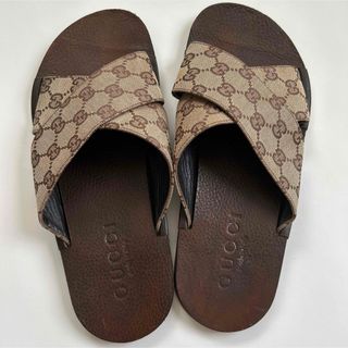 グッチ(Gucci)の★GUCCIメンズサンダル　サイズ40(サンダル)