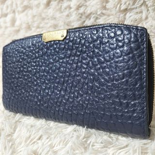 BURBERRY - 美品 BURBERRY シボ革 BURBERRYロゴ  金具 長財布 ネイビー