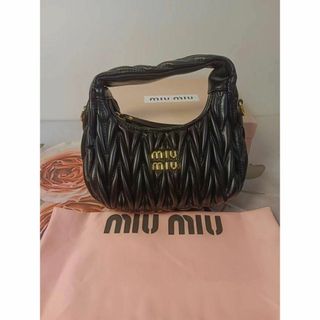 ミュウミュウ(miumiu)の新品MIUMIU ショルダーバッグ ハンドバッグ(ショルダーバッグ)