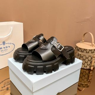 プラダ(PRADA)の綺麗 prada☆サンダル 【プラダ】(サンダル)