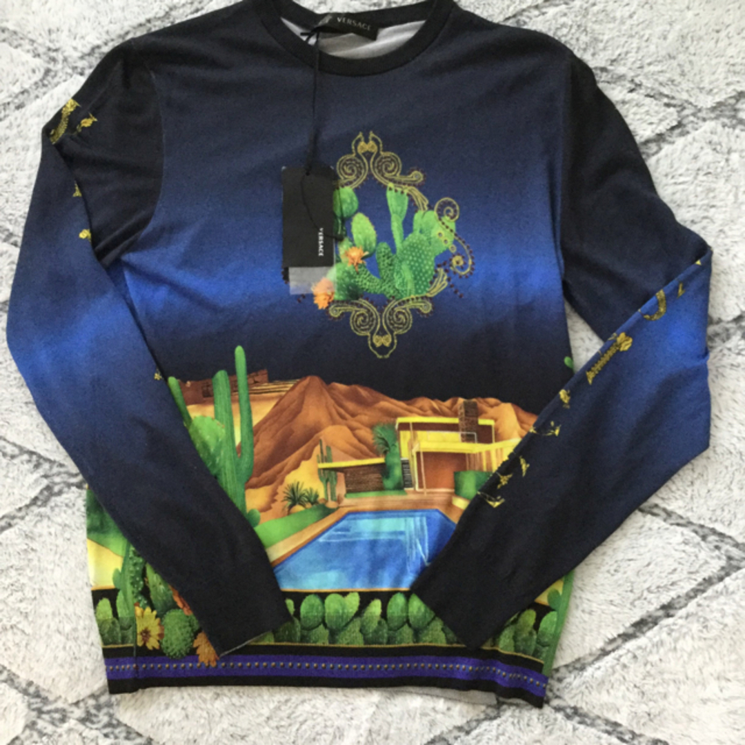 versace ヴェルサーチ 薄手ニットベルサーチ versace ヴェルサーチ 薄手ニットベルサーチ
