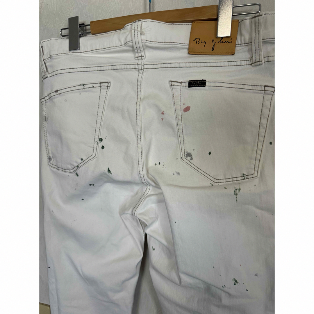 BIG JOHN(ビッグジョン)のビッグジョン BIGJOHN ジーンズ デニム W34 白 ホワイト ペンキ  メンズのパンツ(デニム/ジーンズ)の商品写真