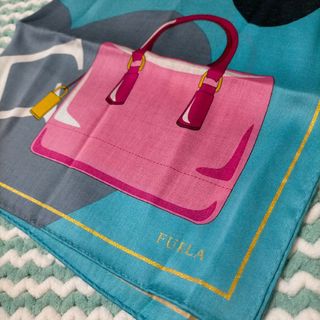 Furla - フルラ　ハンカチ　新品未使用タグなし　シワがありますが新品未使用です。