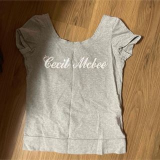 セシルマクビー(CECIL McBEE)のセシルマクビー　Tシャツ(Tシャツ/カットソー(半袖/袖なし))