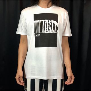 新品 BANKSY バンクシー バーコード ダーウィン グラフィティ Tシャツ(Tシャツ/カットソー(半袖/袖なし))