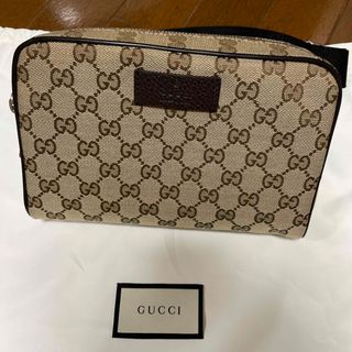 グッチ(Gucci)のGUCCI ウエストバック　斜めがけバック(ショルダーバッグ)