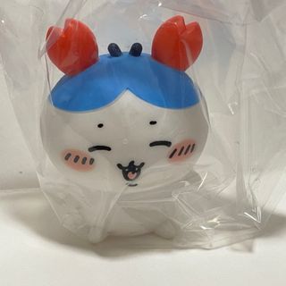 チイカワ(ちいかわ)の【ちいかわ】ソフビフィギュア3 ハチワレ　カニなハチワレ　ガチャ　カプセルトイ(キャラクターグッズ)